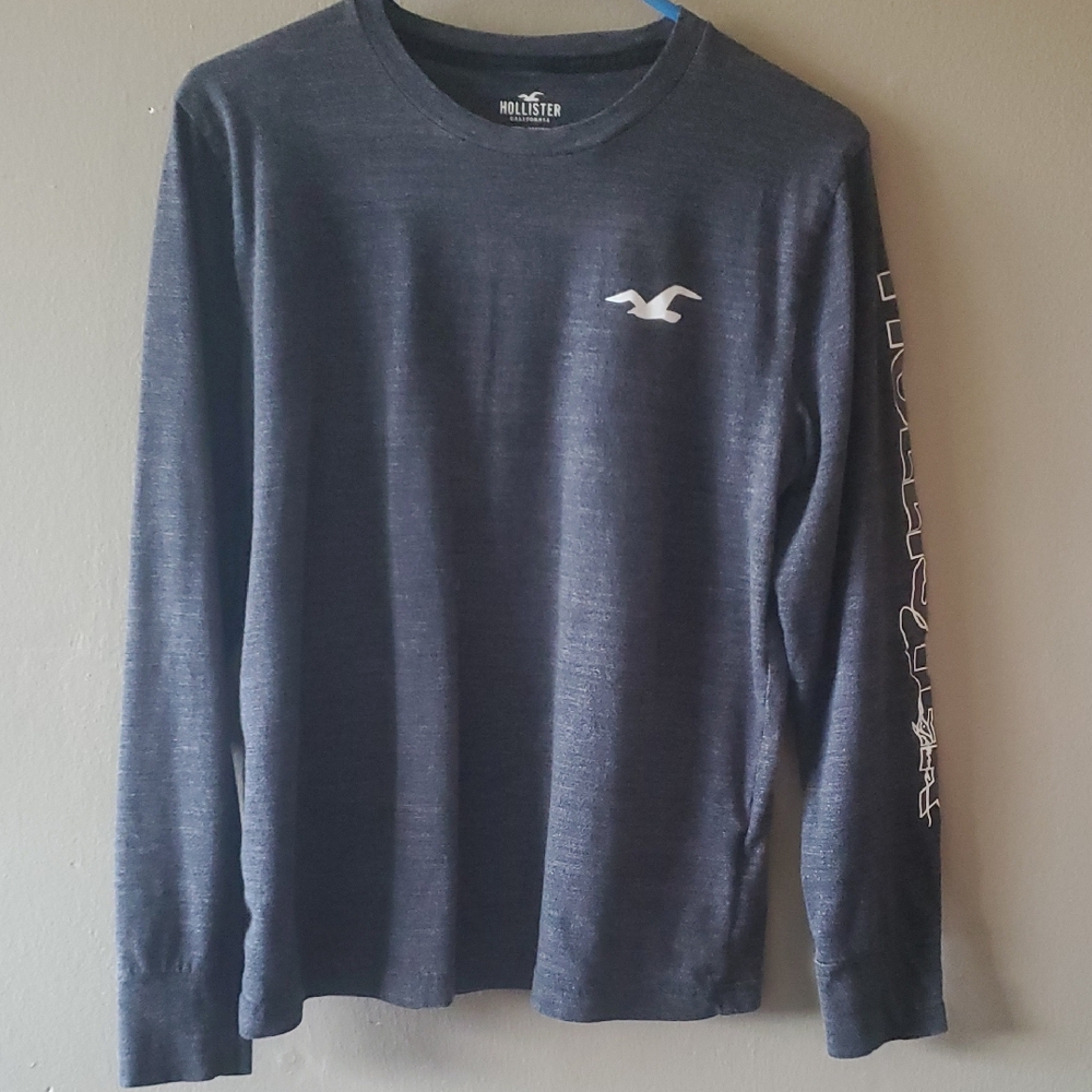 Hollister Men's Dark Gray Long Sleeve Tee